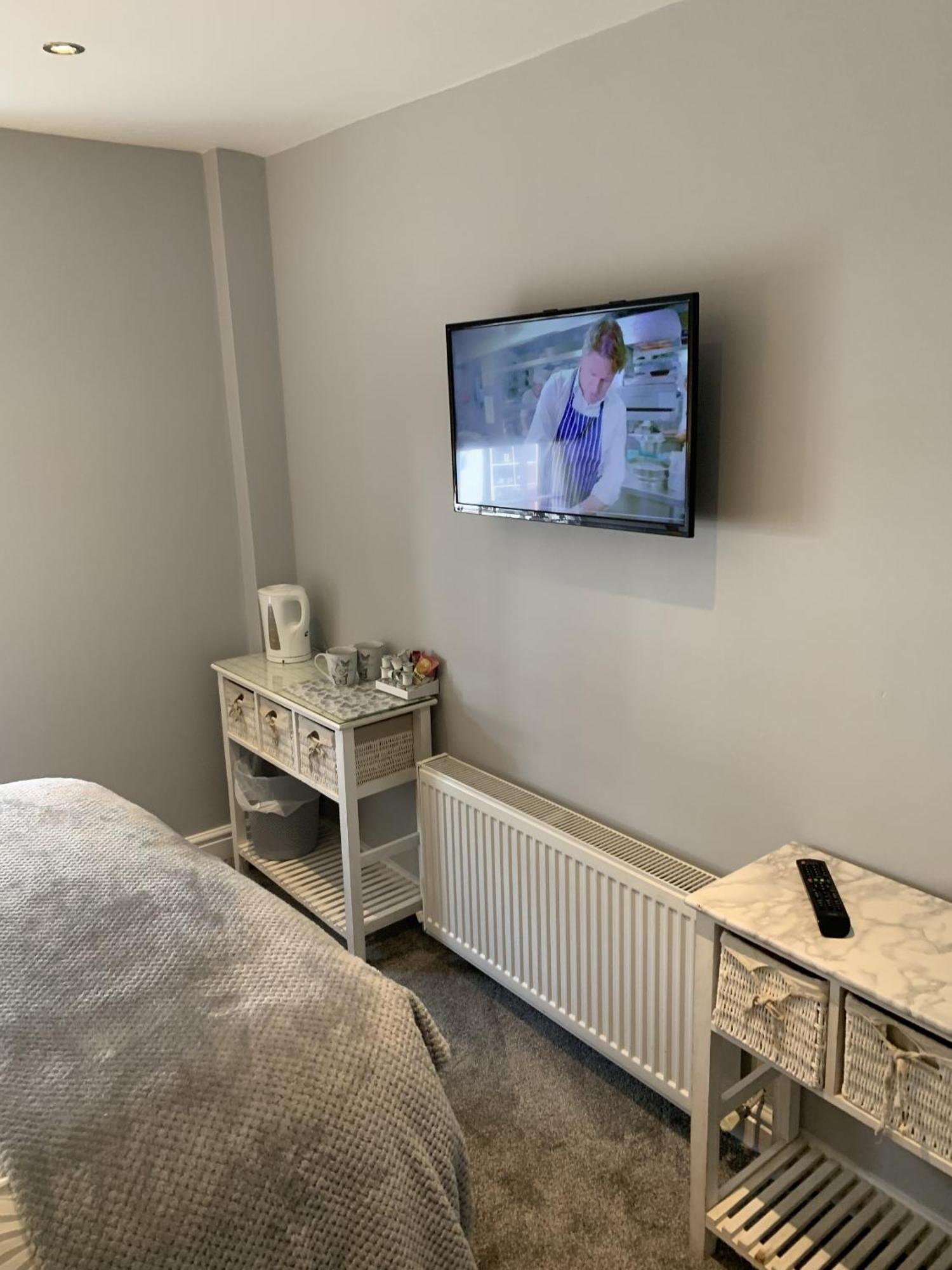Blackbull With Rooms Lower Cumbernauld Kamer foto